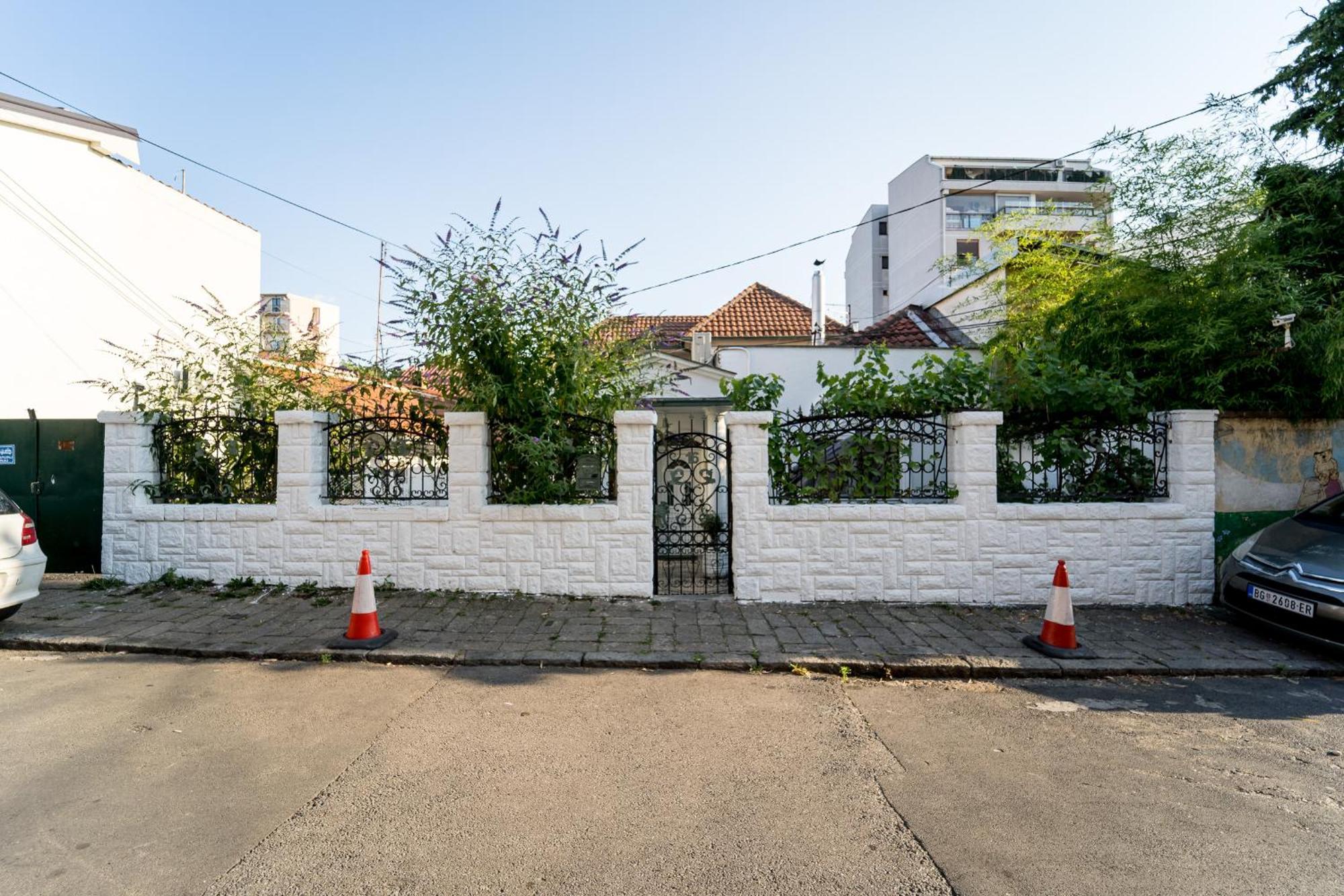 French House Hotel Belgrade Exterior photo